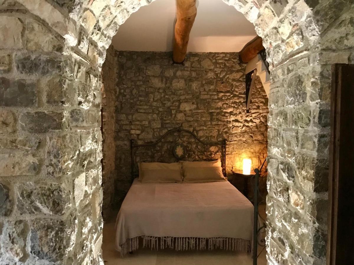 Borgo Manca Suite Сасо ди Касталда Екстериор снимка