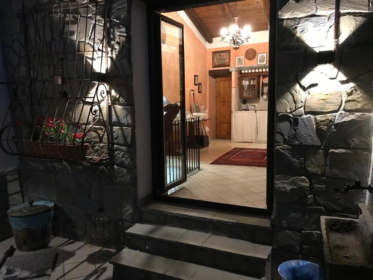 Borgo Manca Suite Сасо ди Касталда Екстериор снимка
