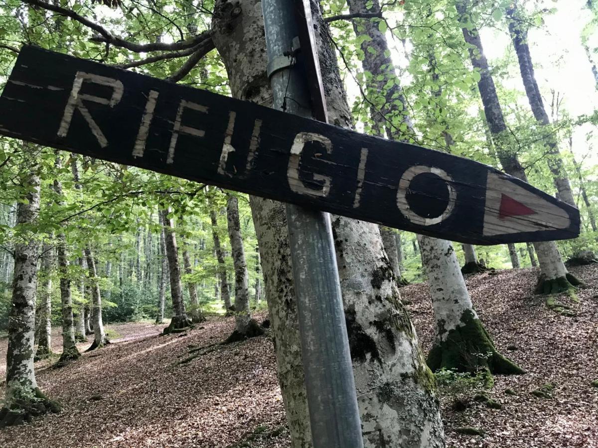Borgo Manca Suite Сасо ди Касталда Екстериор снимка