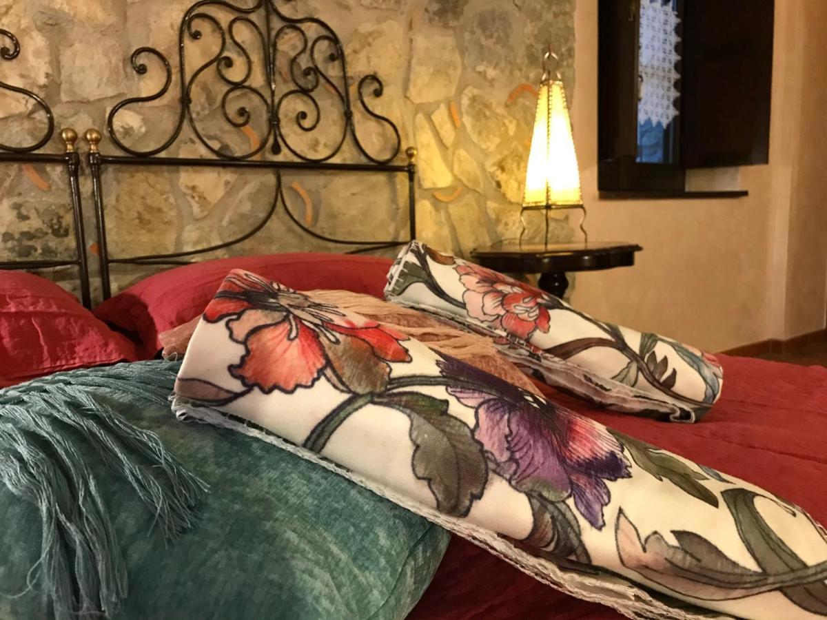 Borgo Manca Suite Сасо ди Касталда Екстериор снимка